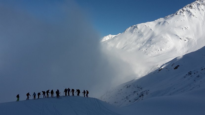 EWF-Skiwoche 2016 - 8 - Di, Abfahrt vom Piz Cavradi